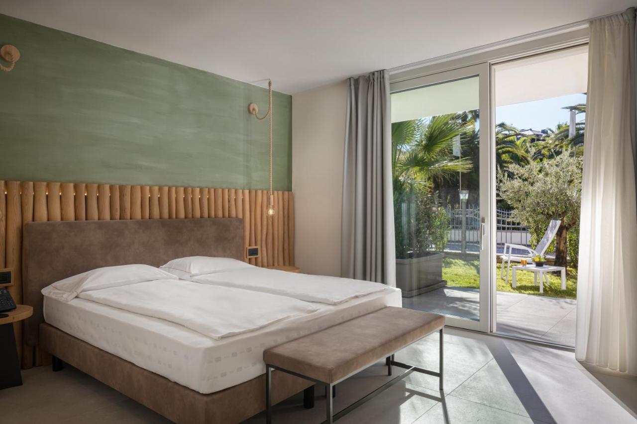 Aris Apartments & Sky Pool - Tonelli Hotels - Adult Friendly Riva del Garda Habitación foto